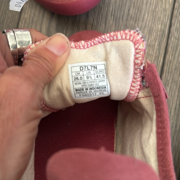 Onitsuka Tiger Pink Casual Sneakers size 9.5 - Picture 9 of 10